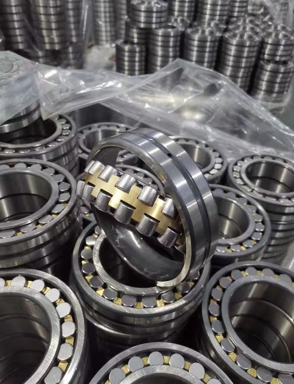  24000 series Spherical roller Bearing 24044 CC CA Roller Bearing 24044MB/w33  220*340*118mm